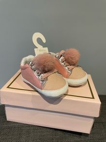 Baby pram shoes - Sfera