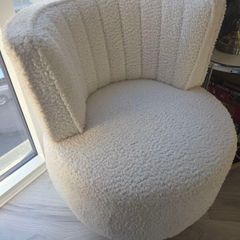 Swivel armchair