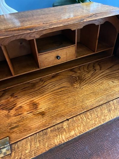 1920's Oak Bureau