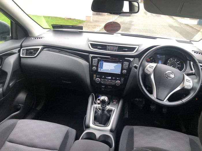 2016 Nissan Qashqai 1.5 dCi N-TEC+ 110PS 6-Speed Manual.