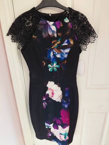 Paperdolls dress