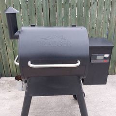 Traeger Pro 575 Pellet Grill (D2)