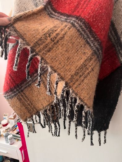 cape scarf