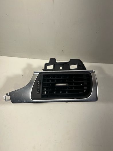Audi A6 C7 2013 Air Vent Right Hand Front 4G2820902 A3l3b43g