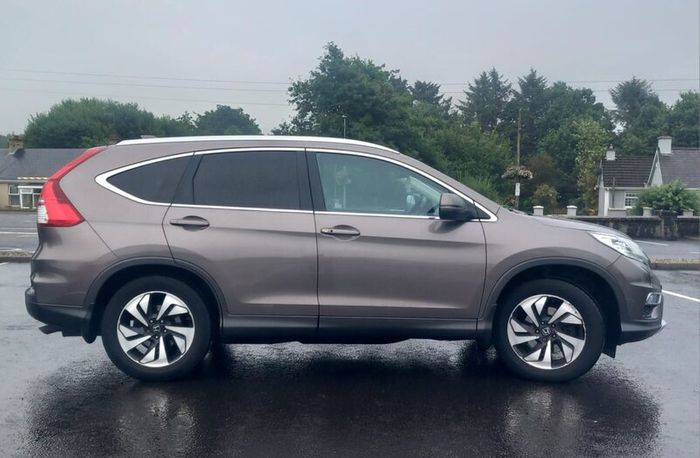Honda CR-V 2016 Executive Model 160bhp AWD