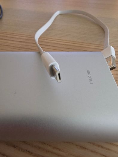 Xiaomi Powerbank 10000mAh 2 cables included
