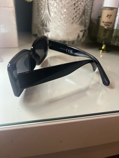Even and odd sunglasses