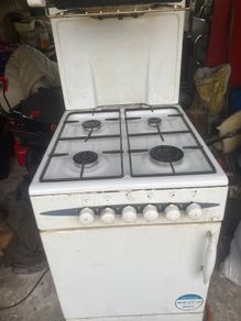 Pending Collection Free Standing Gas Cooker