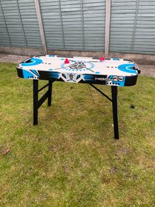 Air hockey Table