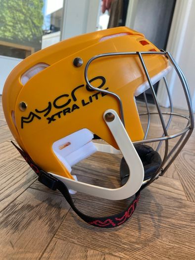 hurling helmet (micro) size medium