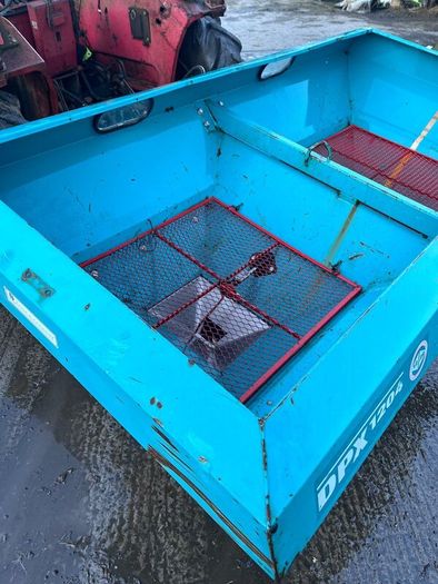 Sulky Fertiliser Spreader