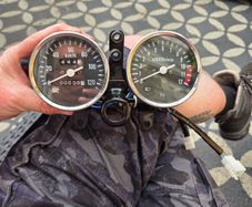 suzuki gn 125 clocks