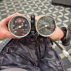 suzuki gn 125 clocks