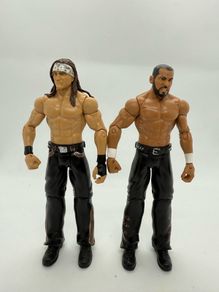 wwe 2 man Band Jinder Mahal & Drew McIntyre action figure