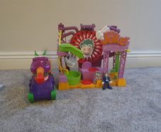 Imaginext joker fun house