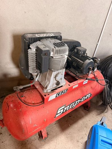 Snap on compressor