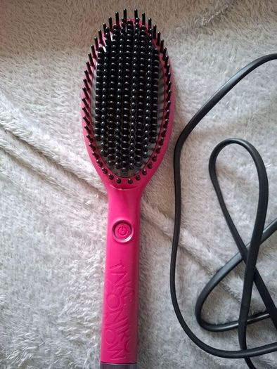 Ghd glide brush