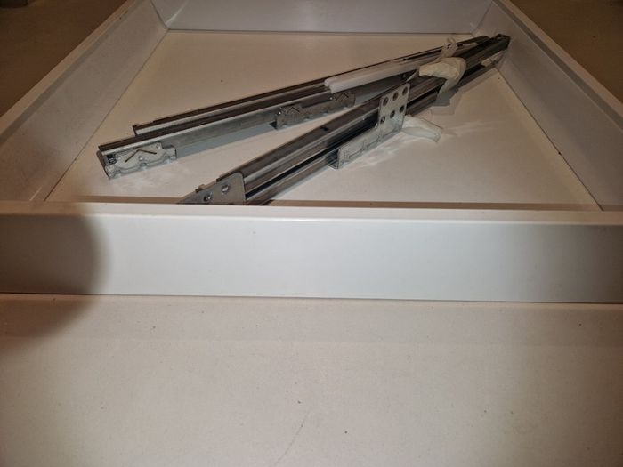 Maximera internal drawer