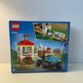 LEGO City Chicken Henhouse 60344 (New) Image 2