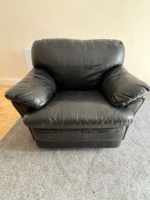 lazy boy / armchair