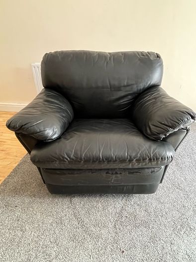 lazy boy / armchair