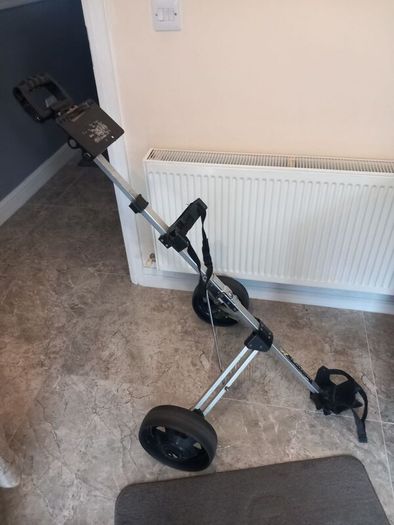 Powakaddy golf trolley