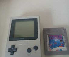 Nintendo Game Boy Pocket + Tetris