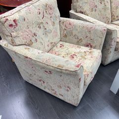 2 seater sofa and 2 armchairs