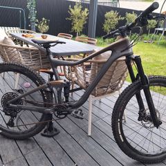 2020 Giant Trance Advanced 2 MTB Charcoal