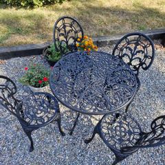 Vintage cast aluminium table and chairs