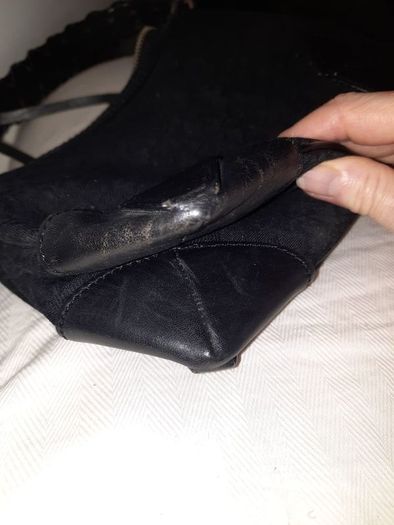 DKNY logo'd Black shoulder bag