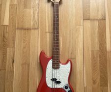 Fender Vintera 60s Mustang Bass