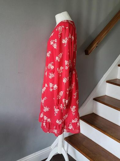 Very red floral dress, Size 20