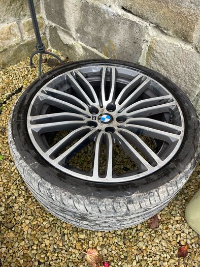 1x Bmw G30 alloy R19