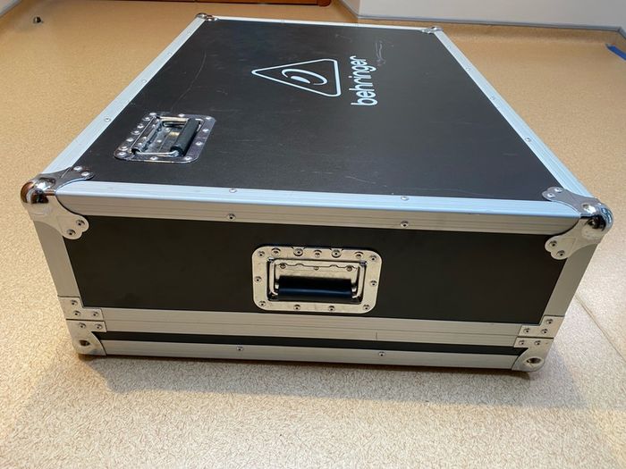 Behringer X32 fight case