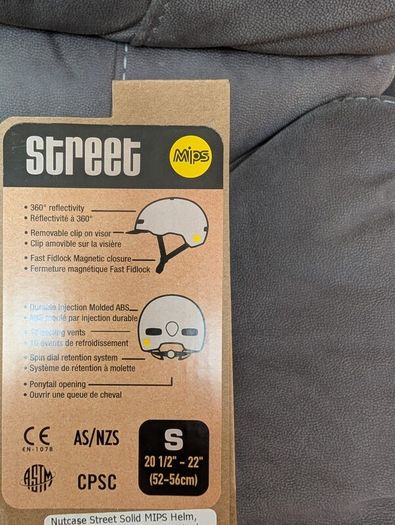 bike helmet MIPs