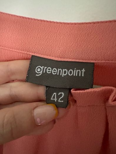 [clothes for adults] Light peach long sleeved top, size 40/42 (12/14)