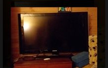 Samsung Flatscreen TV