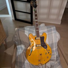 Epiphone Sheraton 2 electric guitar