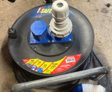 220/240v 40m extension lead