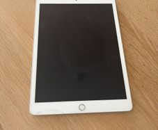 7th Gen IPad 32gb
