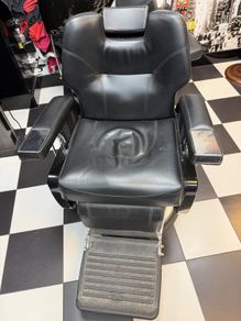 3x Barber Chair 100 per unit.