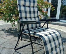 sun lounger