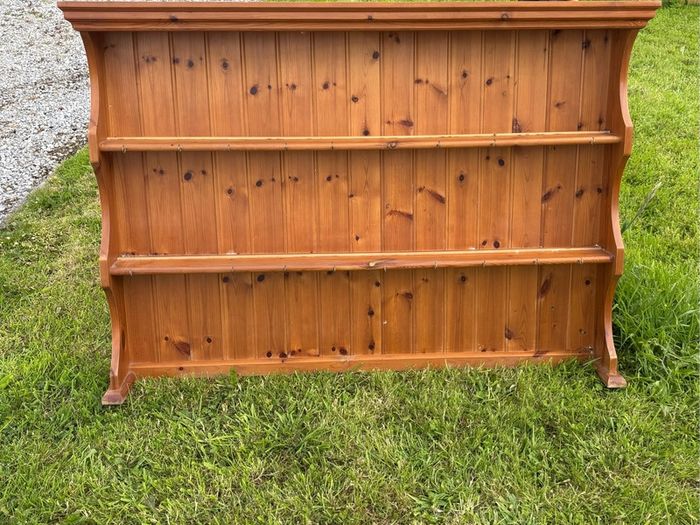 Pine Dresser