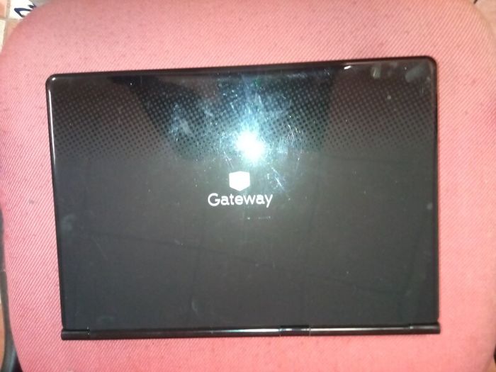 laptop 8 job lot for parts or fix
