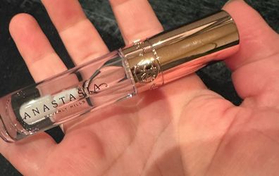 Anastasia Beverly Hills lip gloss