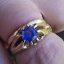 Antique Gold Sapphire Ring Image 6
