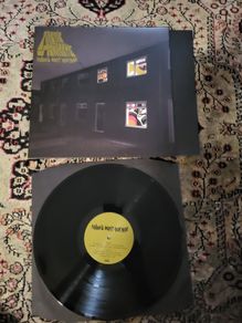 Artic monkey's: favourite worst nightmare LP