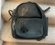 Diaper bagpack skip hop