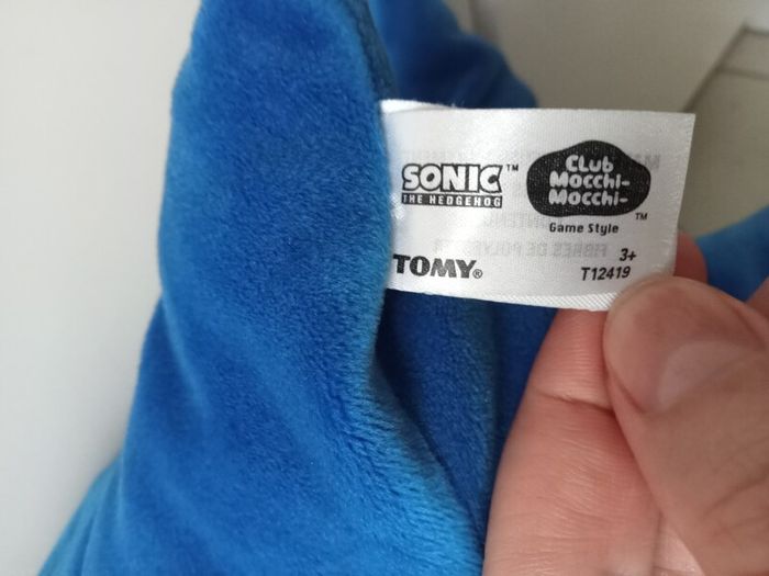 Sonic The Hedgehog Head Plush Tomy